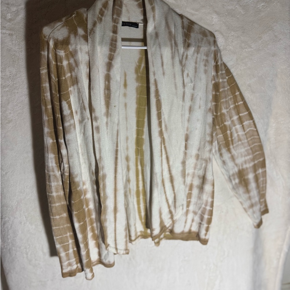 Cyrus Woman Plus-Sized Earth Tone Neutral Tie-Dye Lightweight Layering Cardigan